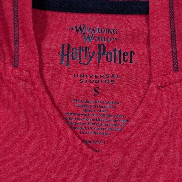 The Wizarding World of Harry Potter Universal Studios Red Dark Mark Hooded Shirt - Picture 4 of 5